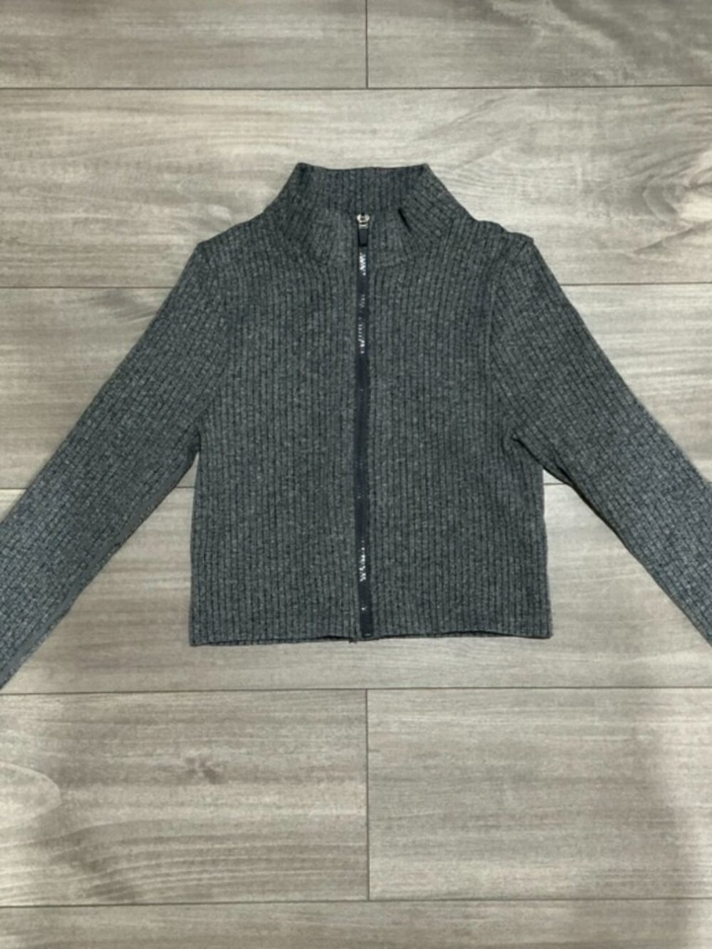 Charcoal Gray Ribbed Zip-Up Mock Neck Crop Top Small